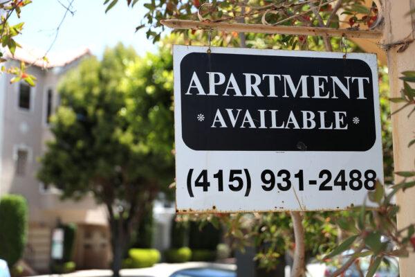 A rental vacancy sign is posted in front of an apartment in a file photo. (Justin Sullivan/Getty Images)