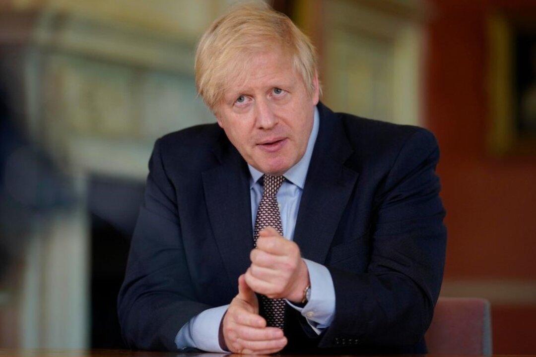 Boris Johnson‘s Gaffe on CCP Virus Restrictions Adds Fuel to Parliament Rebellion