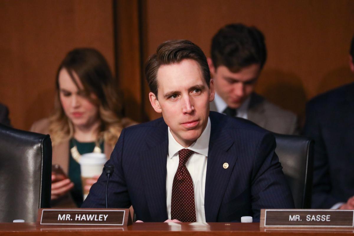 Sen. Hawley Tells Attorney General States Are Violating Religious Freedom, Calls for Civil Rights Investigation