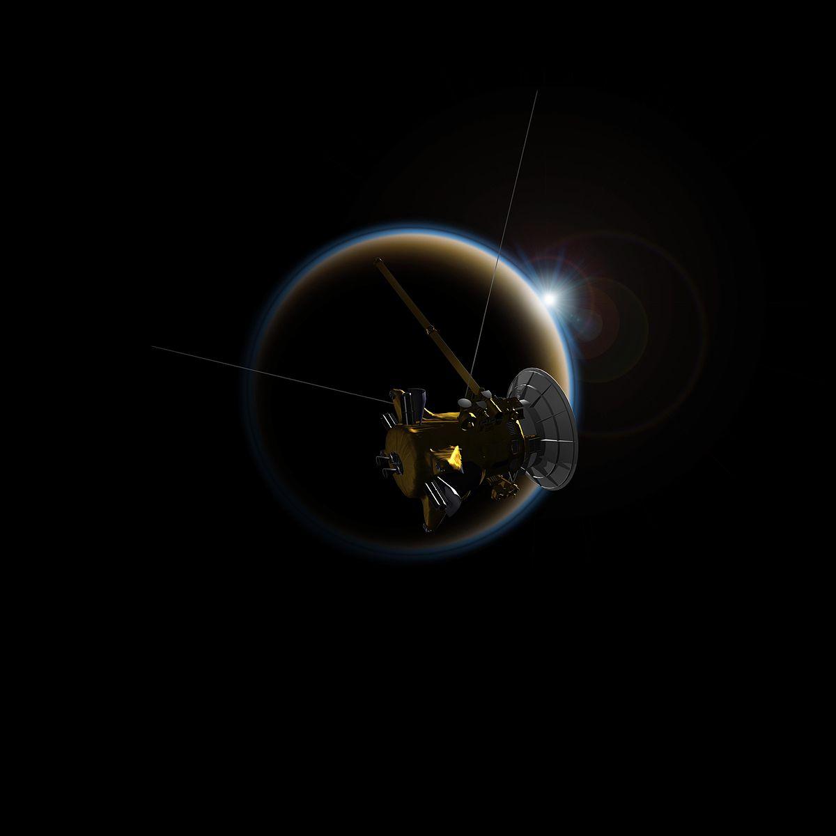 (<a href="https://en.wikipedia.org/wiki/File:PIA18410-TitanSunsetStudies-CassiniSpacecraft-20140527.jpg">NASA/JPL-Caltech</a>)