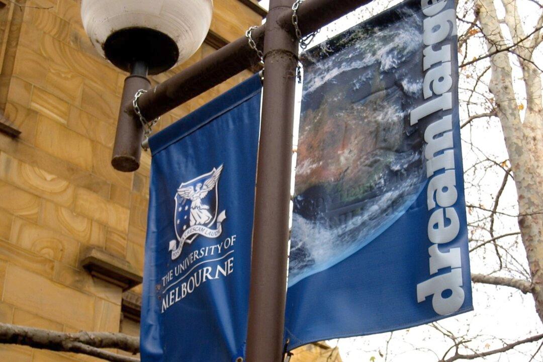 Australian Academic Says Women Are Afraid of Being Labelled Transphobic for Standing up for Themselves