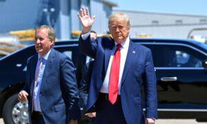 Trump Voices Support for Ken Paxton Amid Impeachment