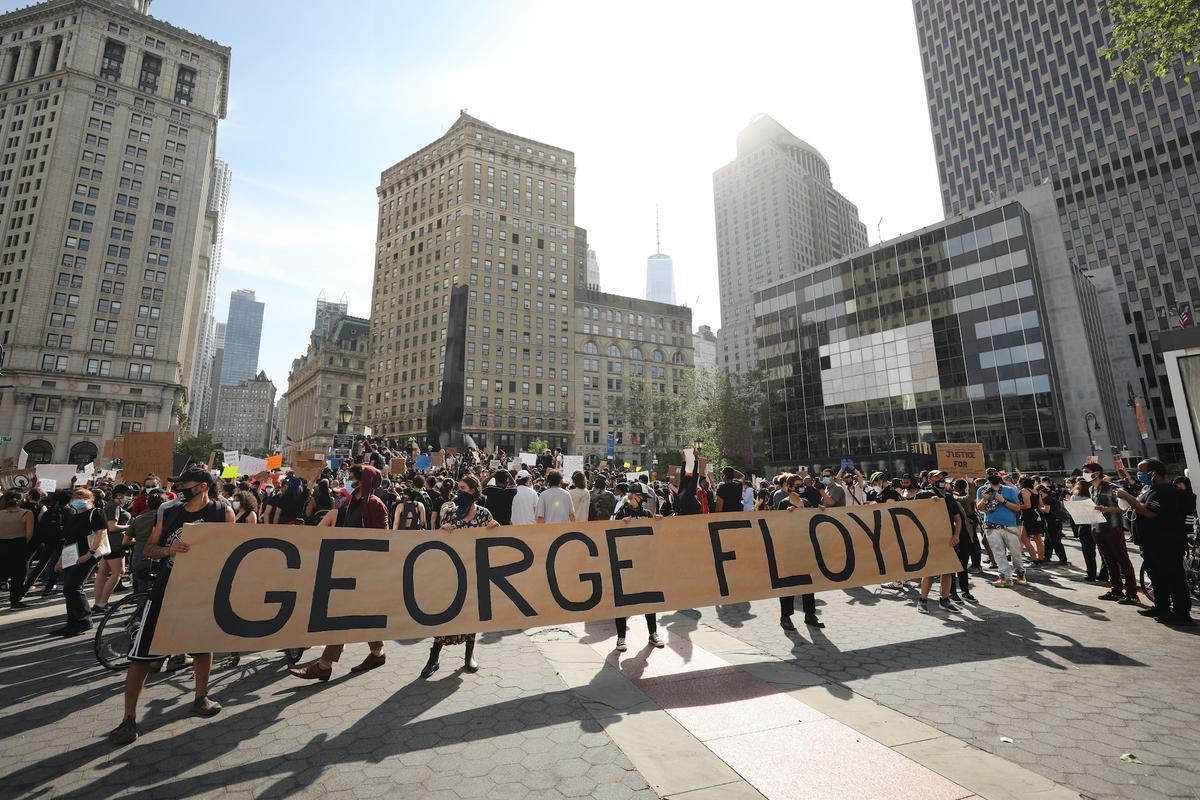 Hundreds gather in Manhattan's Foley Square to protest the death of George Floyd on May 29, 2020. (Spencer Platt/Getty Images)