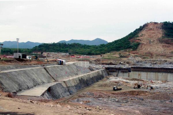 Construction work takes place, at the site of the Grand Ethiopian Renaissance Dam near Assosa, Ethiopia on June 28, 2013. (Elias Asmare/AP)