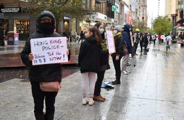 Hong Kong students and supporters mark the anniversary of the pro-democracy movement in Adelaide on June 13, 2020. (Supplied).