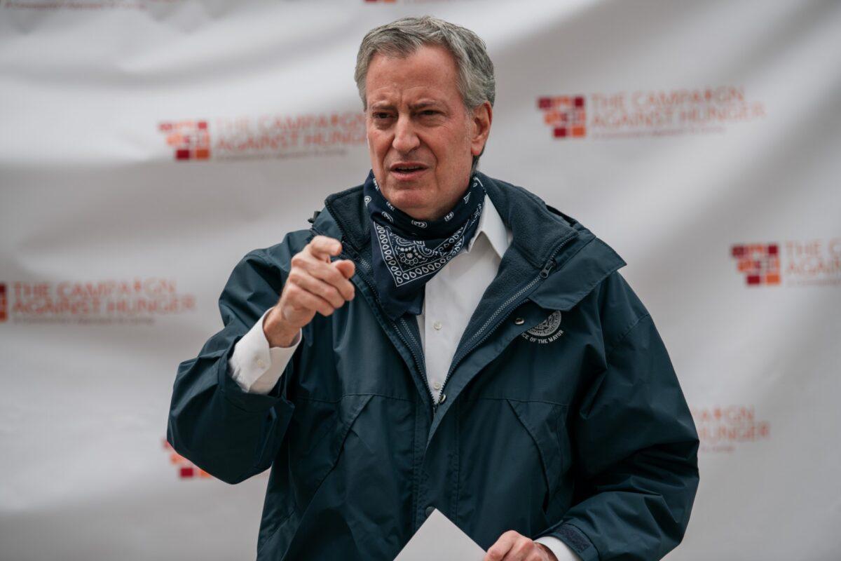 New York City Mayor Bill de Blasio speaks at a food shelf organized by The Campaign Against Hunger in Bed Stuy, Brooklyn in New York City, on April 14, 2020. (Scott Heins/Getty Images)