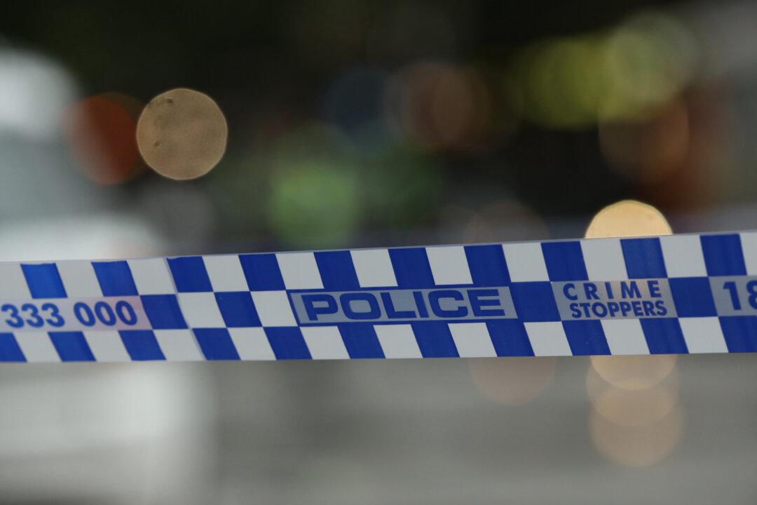 Police Shots Heard Live on Melbourne Radio