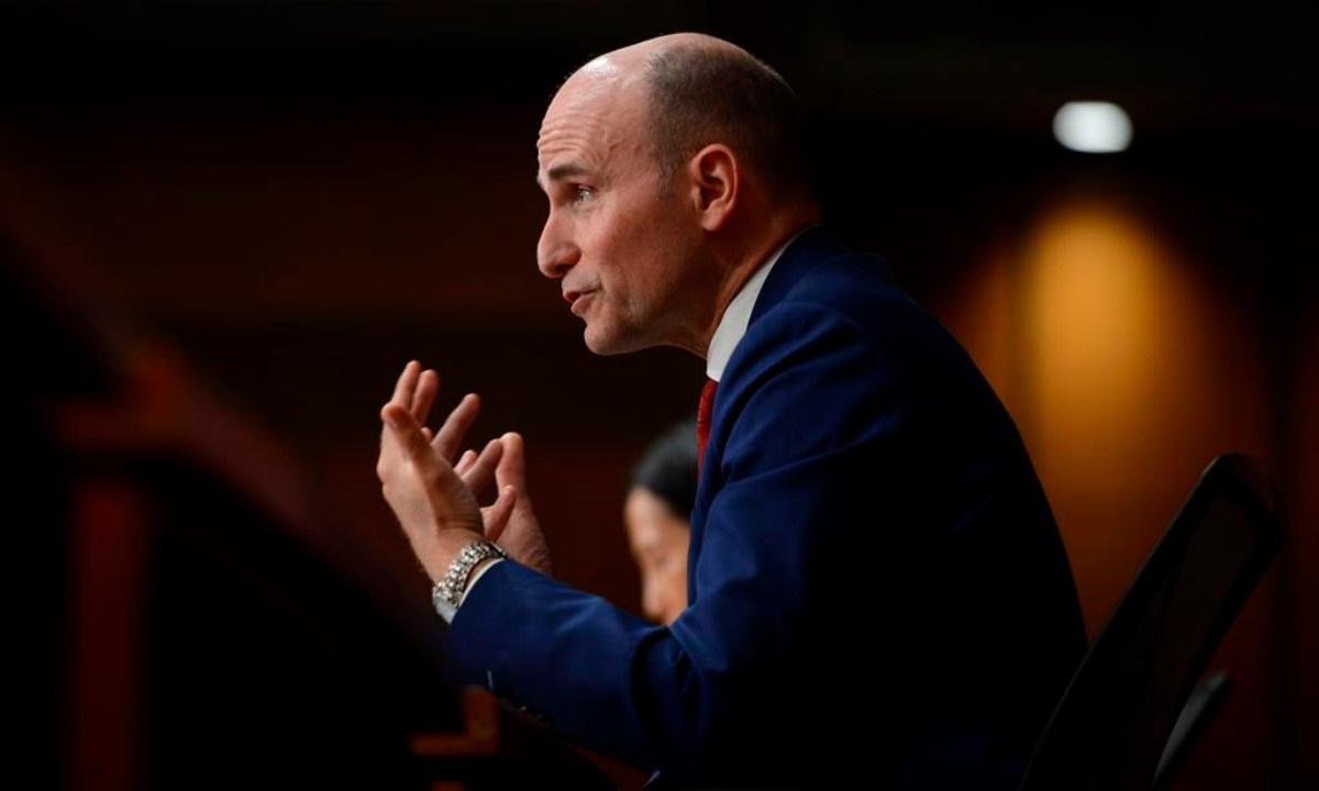 Guidelines Laid Out for Getting Public Servants Back in Workplace