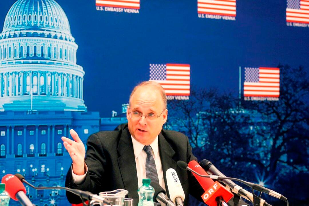 China Should Meet With US on Arms Control: State Department