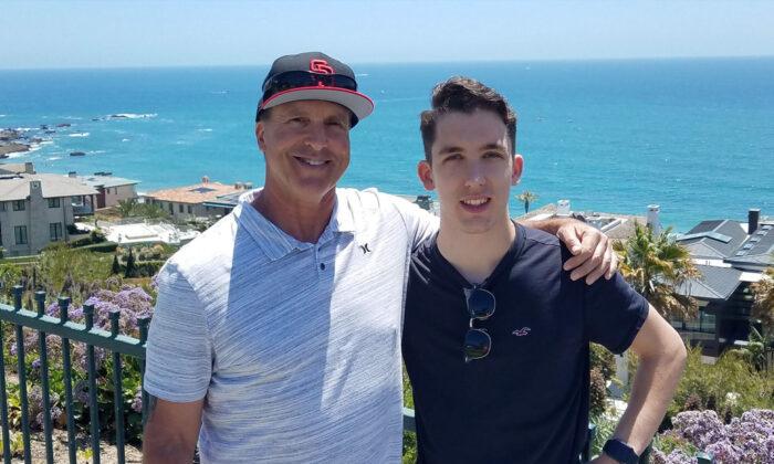 Former Drug-Addict Dad Finally Reunites With Son 20 Years After Giving Him Up for Adoption