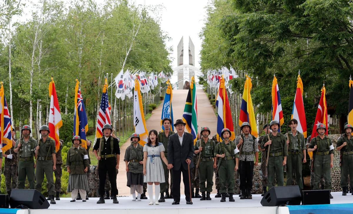 2 Koreas Mark War Anniversary After Pause in Rising Tensions
