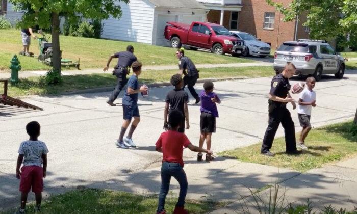 ‘Karen’ Reports Kids for Playing Football in the Street–Then Cops Respond by Joining the Game