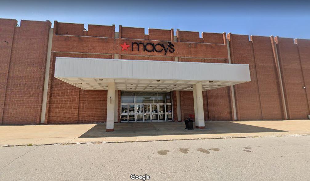 The Macy's in Flint Township, Mich., where the assault occurred. (Google Maps)