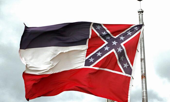 Mississippi House Votes to Move Toward Flag-Changing Bill After Governor Signals Support