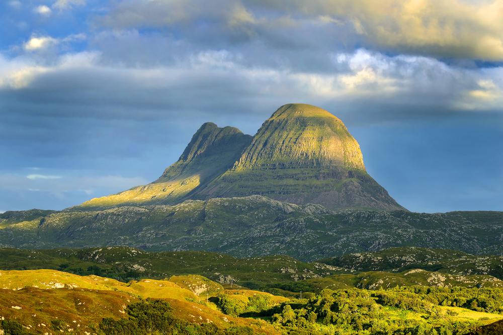 Scotland's iconic Suilven mountain. (Pecold/Shutterstock)