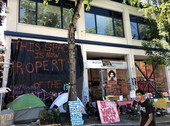 The abandoned police precinct at the Capitol Hill Organized Protest (CHOP) in Seattle, Wash., on June 25, 2020. (Echo Liu/The Epoch Times)