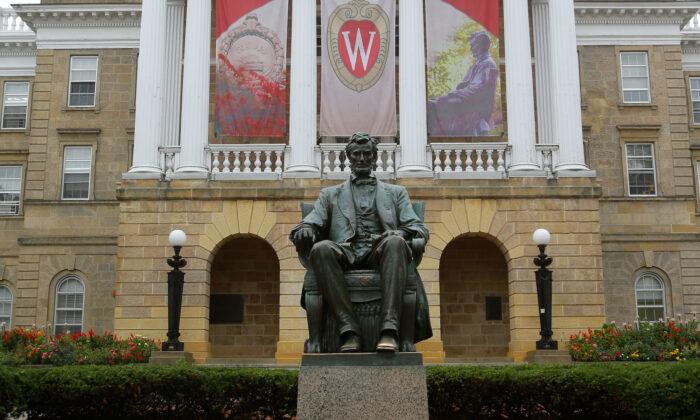 Abraham Lincoln Statue Will Remain on University of Wisconsin-Madison Campus
