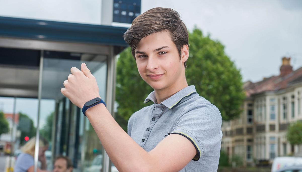 Teen Invents a Watch That Warns You About Touching Your Face so You Don't Catch the Flu