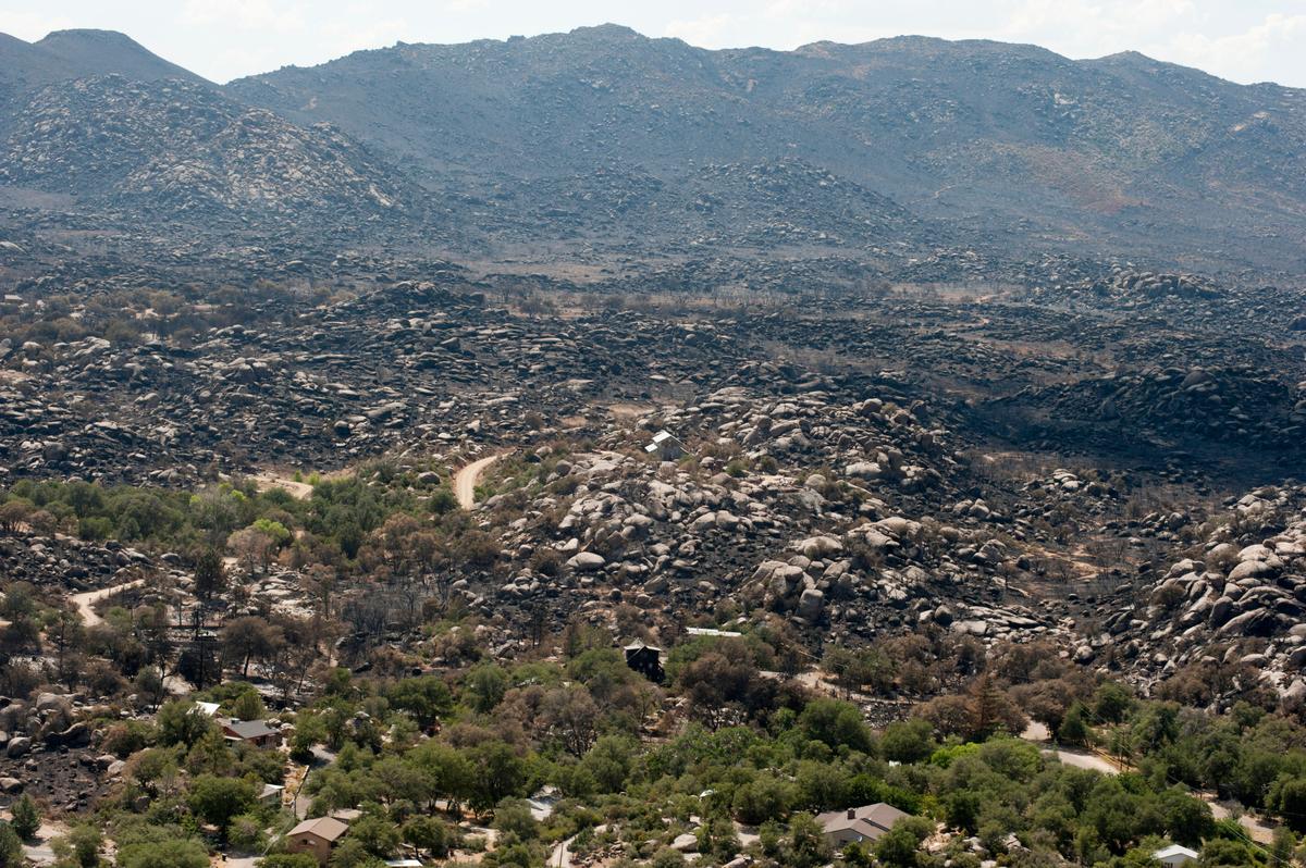 A charred landscape remains after a wildfire swept through the area on July 7, 2013, in Yarnell, Arizona. (Laura Segall/Getty Images)