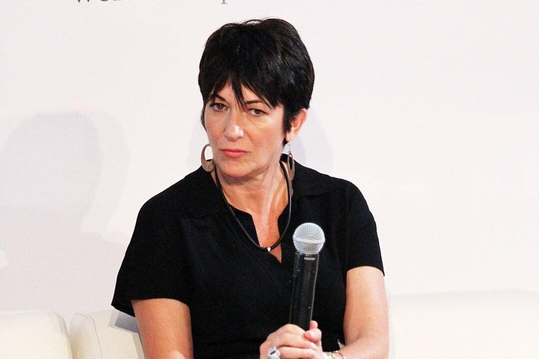 Ghislaine Maxwell Pleads Not Guilty in Epstein-Related Case, Held Without Bail