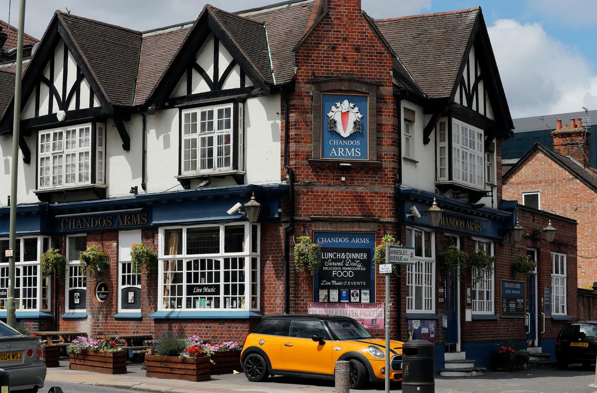 English Pubs Are Reopening: They Won’t Be the Same