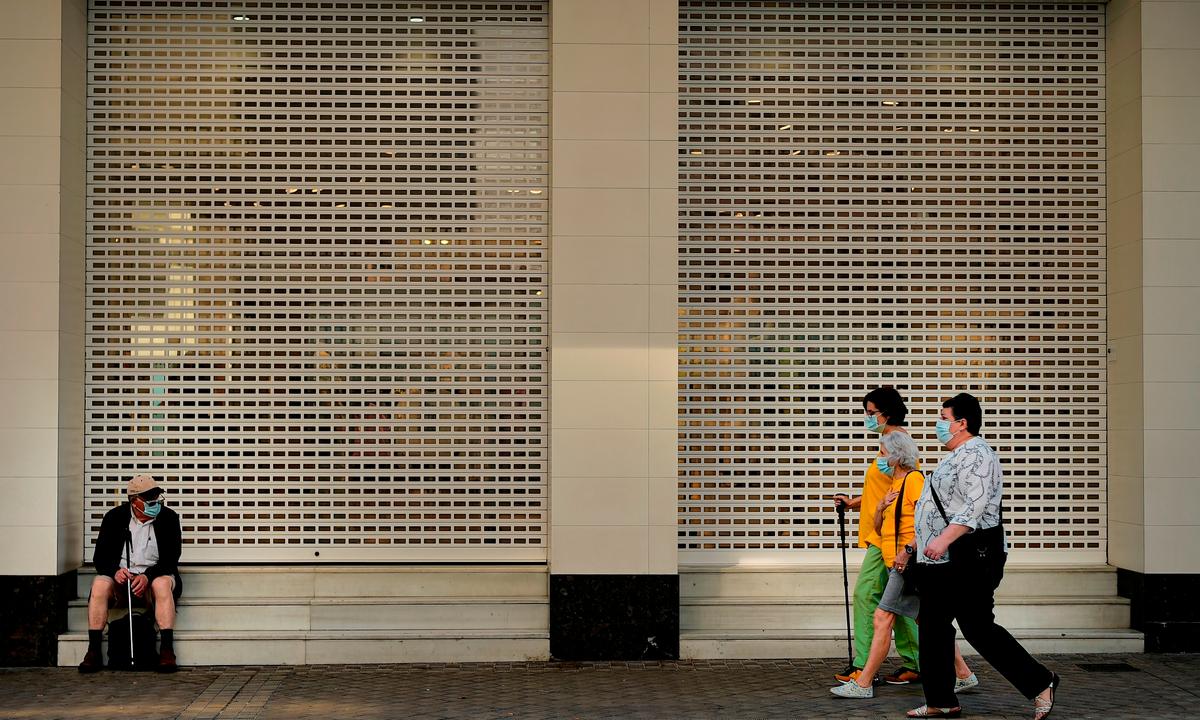 Spain Sets Aside Another €50 Billion for Ailing Companies