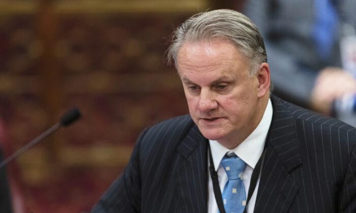 Mark Latham Quits One Nation, Alleges Misuse of Funds