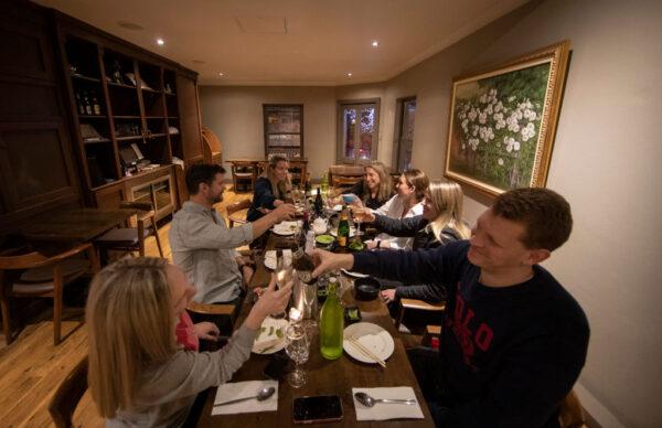 A group of friends dine at Yama Gardens in Darlinghurst on May 15, 2020 in Sydney, Australia. (Ryan Pierse/Getty Images)