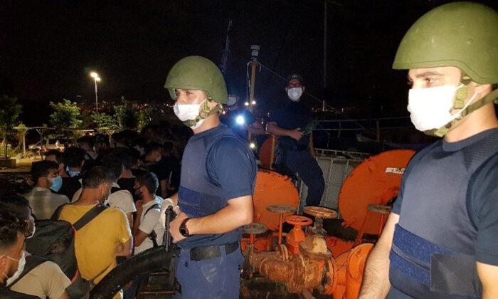 Turkey Raids Ship Carrying 276 Migrants; 8 Smugglers Held