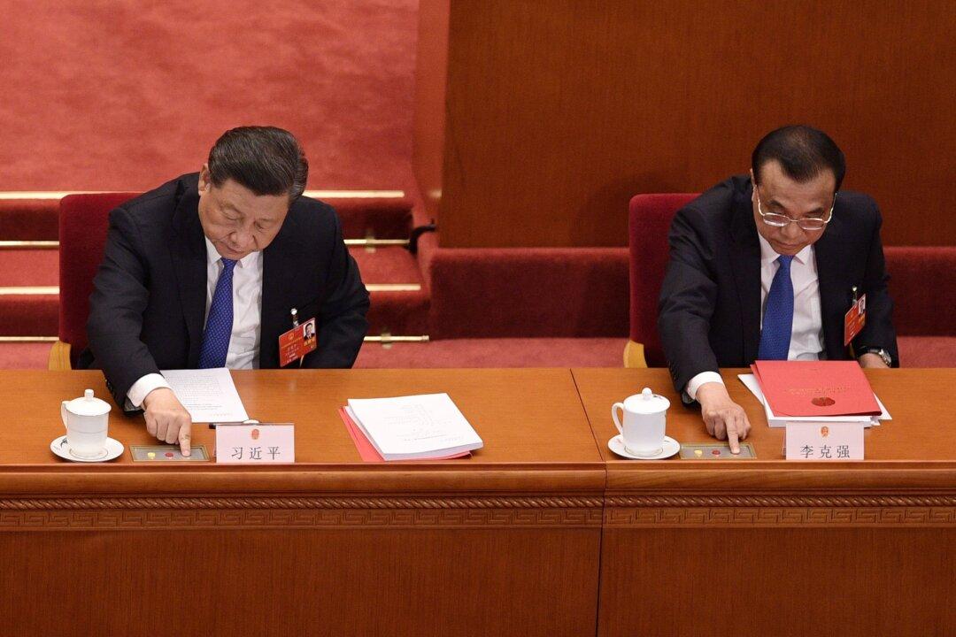 China’s Flagging Economy Fueled by ‘Zero-COVID’ Has ‘No Cure,’ Analysts Say