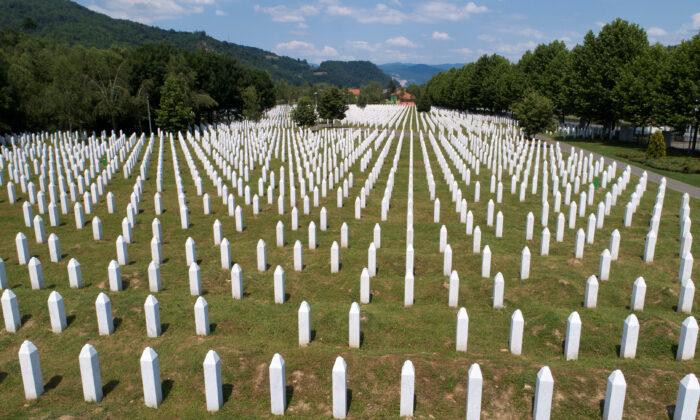 Bosnian Serb Government Indoctrinating Children Over Srebrenica, UN Tribunal Head Says