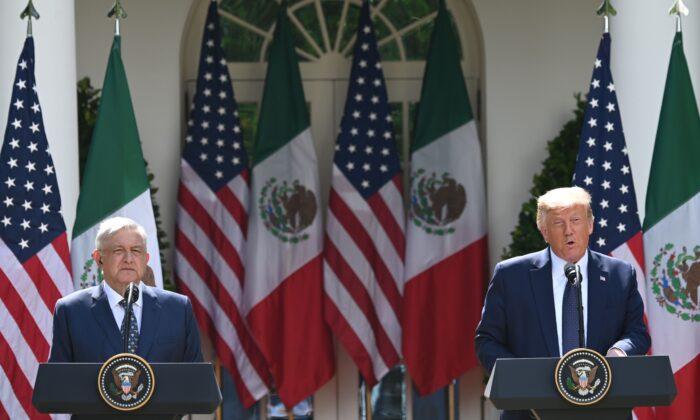 Trump, Mexican Leader Celebrate USMCA at White House