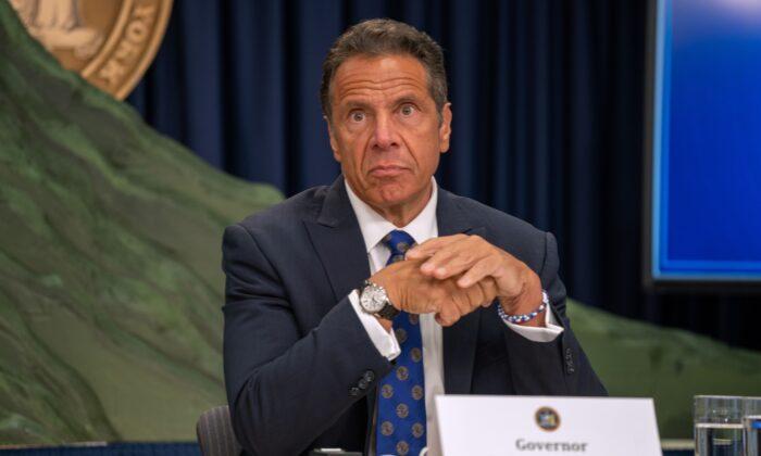 New York Governor: Visitors From 22 States Must Quarantine for Two Weeks
