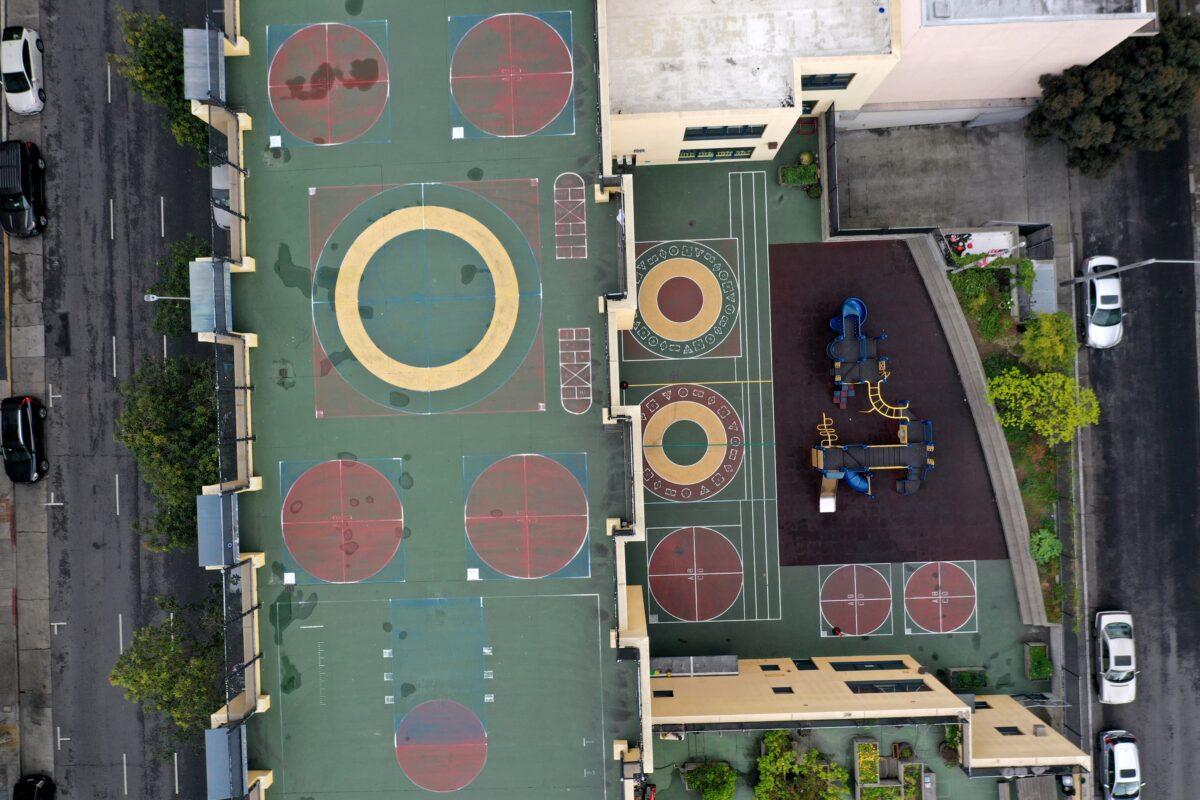 An aerial view of the empty schoolyard at Tenderloin Elementary School in San Francisco on March 18, 2020. (Justin Sullivan/Getty Images)