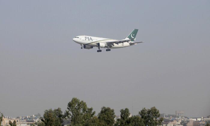 US Bans Pakistan International Airlines Flights Over Pilot Concerns