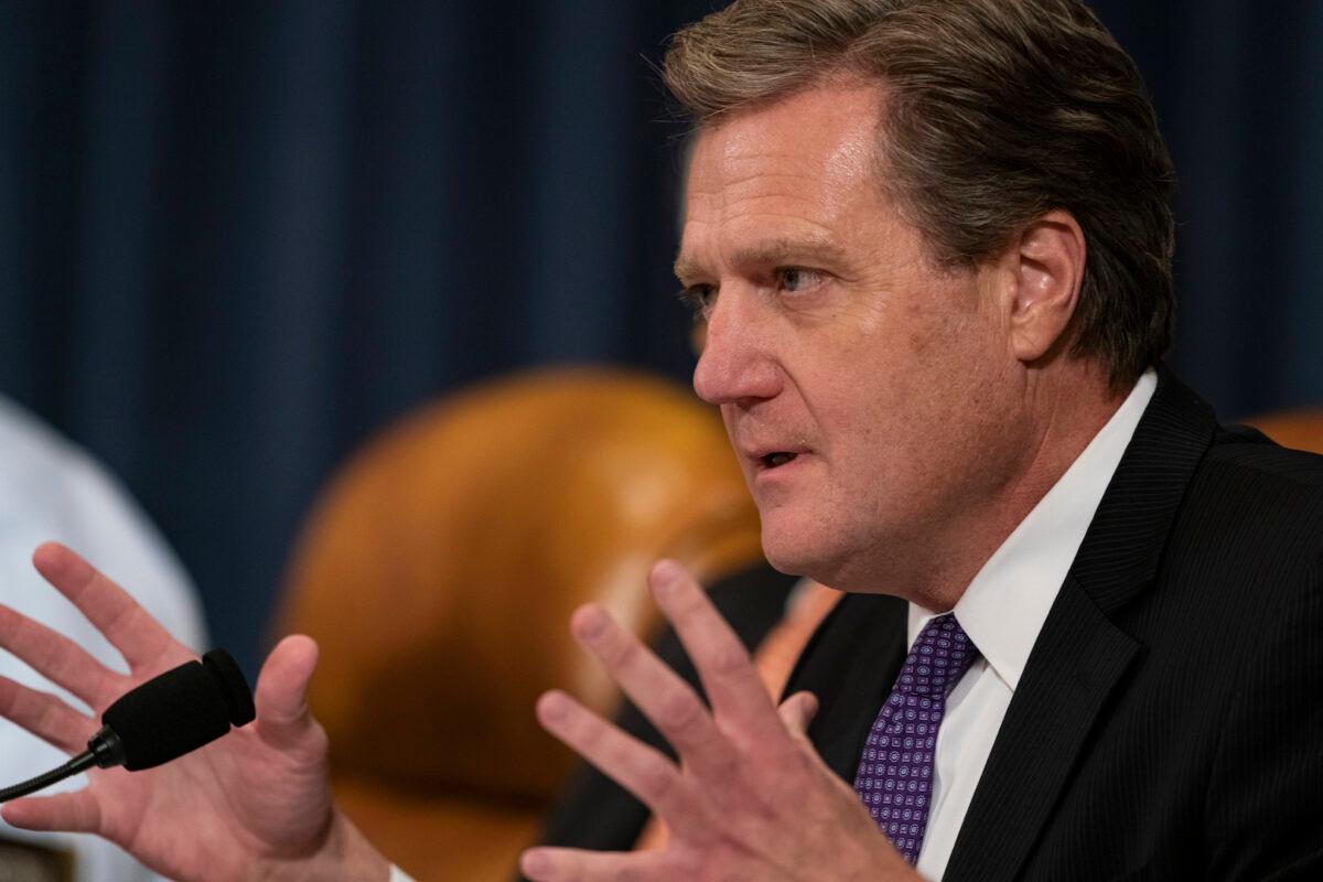 Rep. Mike Turner (R-Ohio) questions Gordon Sondland, U.S. ambassador to the European Union, during testimony before the House Intelligence Committee in Washington on Nov. 20, 2019. (Alex Edelman/Getty Images)