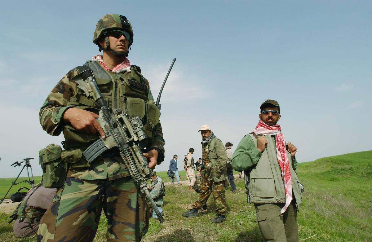 Kurdish Peshmergas and U.S. Special forces are advancing from Kalak towards Khasr and Mosul in Iraq. (Patrick Barth/Getty Images)