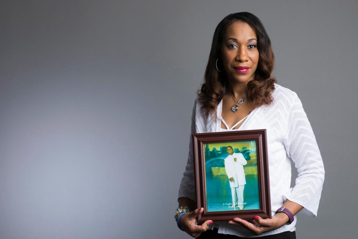 Chicago’s Grieving Mothers Help Community Amid Wave of Gun Violence