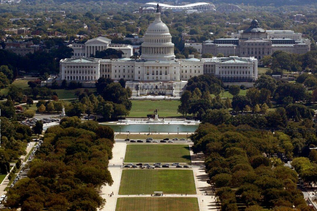 US Budget Deficit Hits All-Time High of $864 Billion in June