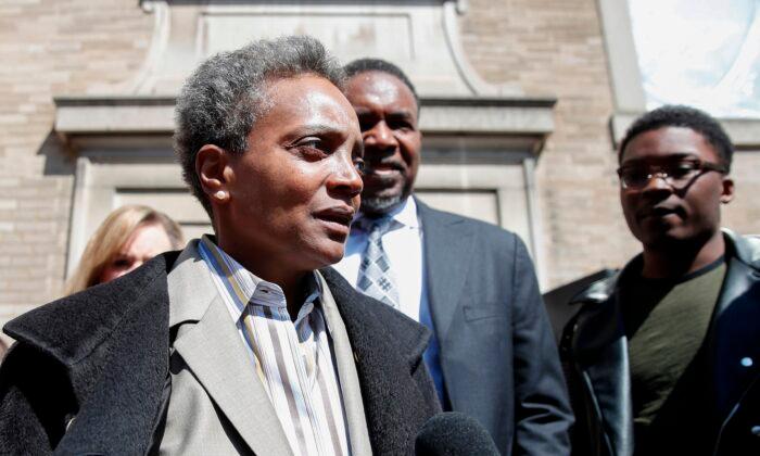 Chicago Mayor’s Attorneys Say Discrimination Against White Reporters Lasted Only 2 Days