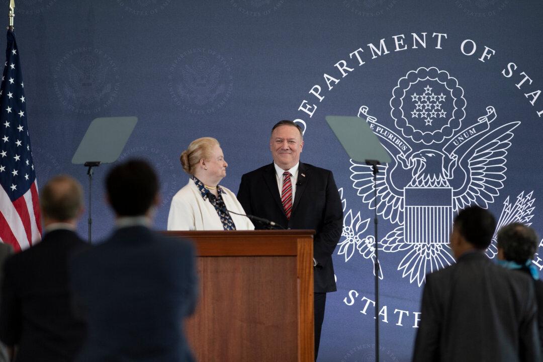 US Must Champion Human Rights in Foreign Policy, State Department Panel Concludes