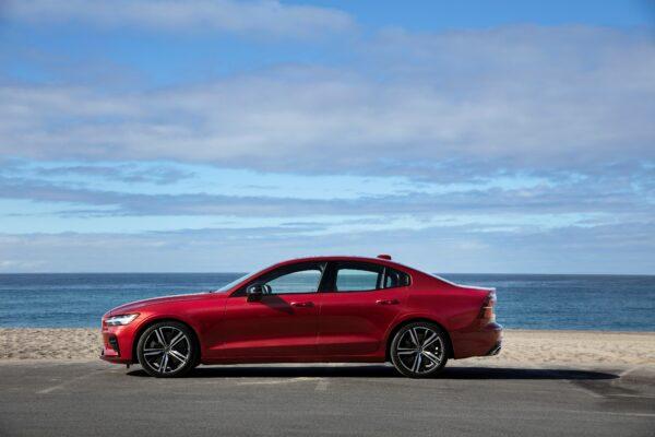 Looking from the side. (Courtesy of Volvo)