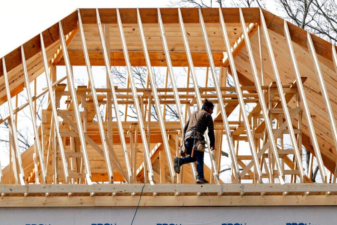 US Home Construction Jumps 17.3 percent in June