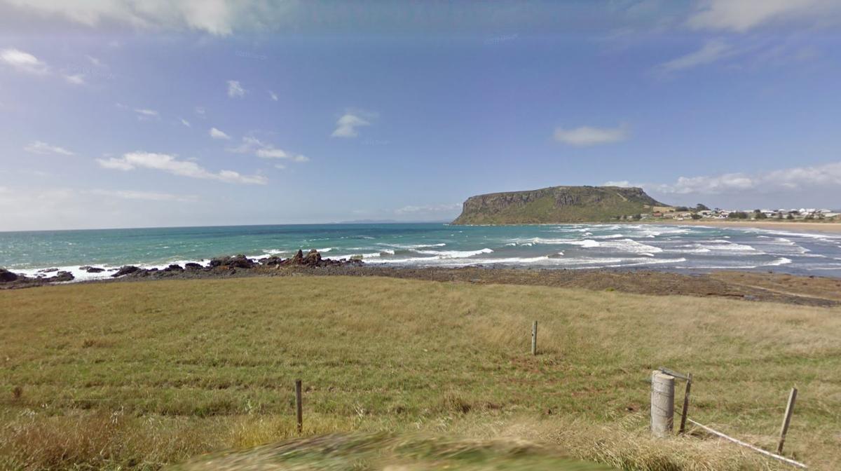 A view from the coast in Stanley, Tasmania, in Australia (Screenshot/<a href="https://www.google.com/maps/@-40.7492518,145.2958994,3a,75y,125.37h,86.09t/data=!3m6!1e1!3m4!1spJfvk0xgjJr4EwnbMiuTKw!2e0!7i13312!8i6656">Google Maps</a>)