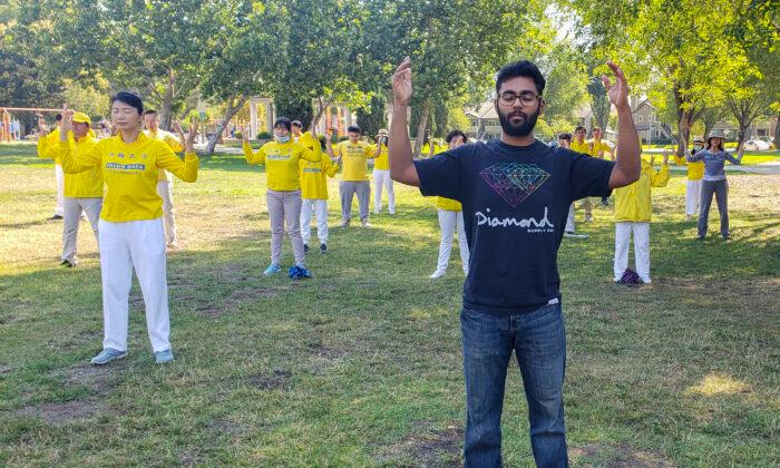 Falun Dafa Practitioners in California Mark 21 Years of Persecution