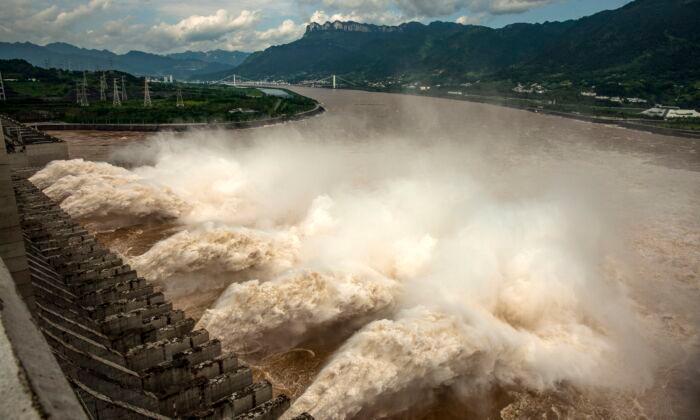 All 3 of China’s Main Rivers Flooded, With Millions Living in Danger Zones