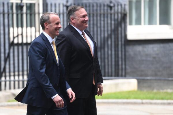 U.S. Secretary of State Mike Pompeo (R) leaves Downing Street with UK Foreign Secretary Dominic Raab on July 21, 2020. (Peter Summers/Getty Images)
