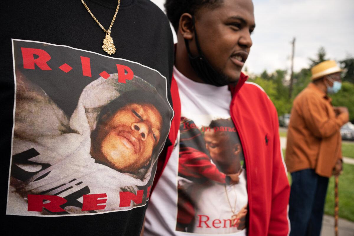 Friends and family gather for a memorial and rally for peace in memory of Lorenzo Anderson in Seattle on July 2, 2020. (David Ryder/Getty Images)