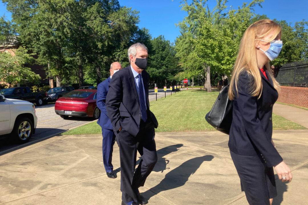 Ex-Utility Exec Pleads Guilty to $1B Fraud in South Carolina