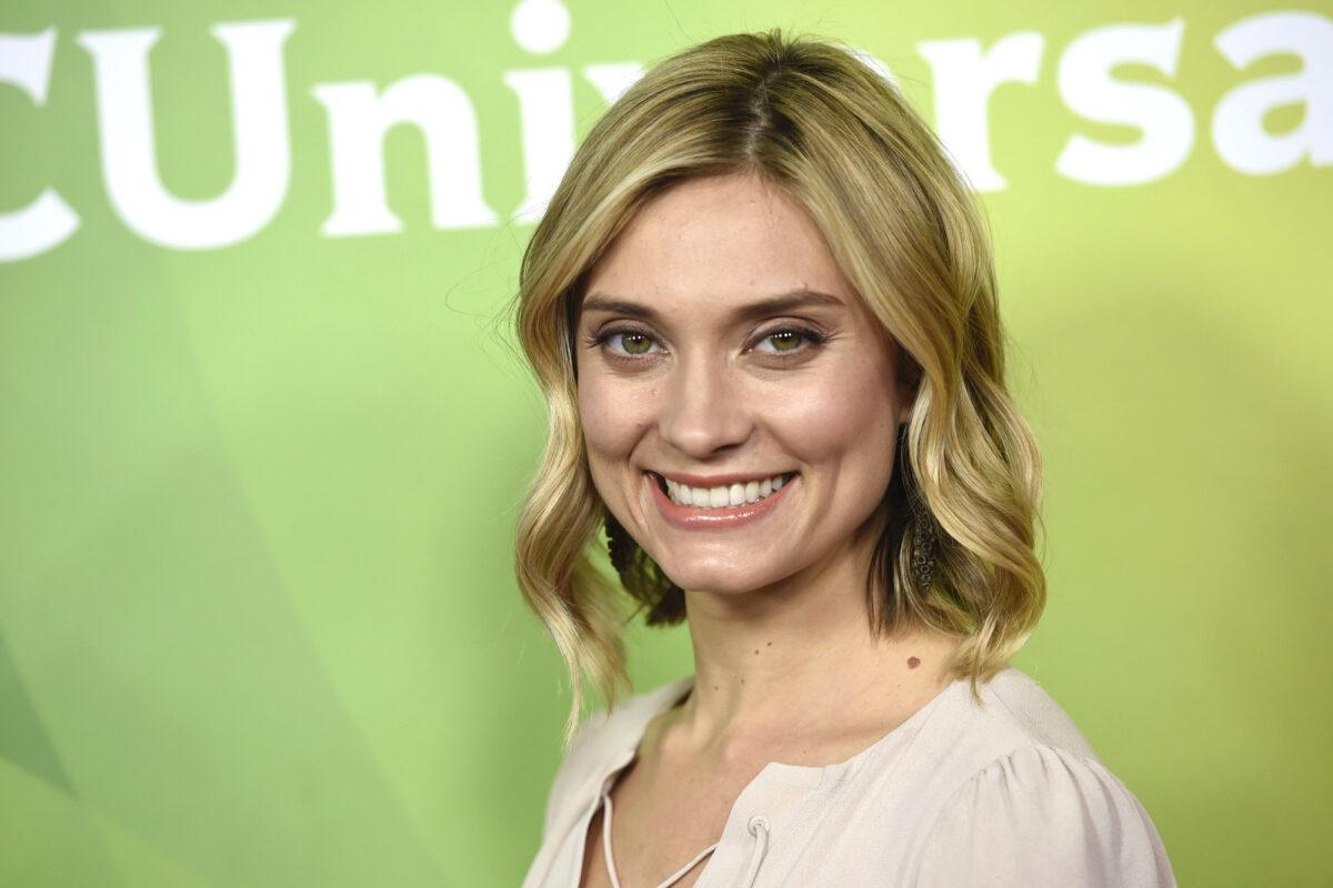 Actress Spencer Grammer arrives at the NBC Universal Summer Press Day at The Langham Huntington Hotel in Pasadena, Calif., on April 2, 2015. (Chris Pizzello/Invision/AP)